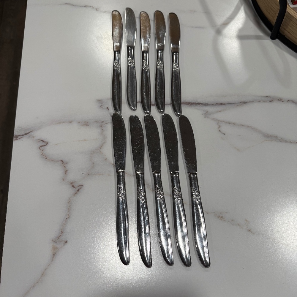 10 Piece Montgomery Ward MWCO Grape Stainless Steel Flatware